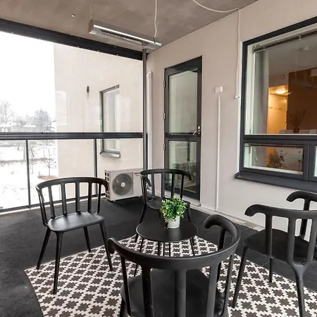 2ndhomes 2br With Sauna And Stunning Balcony